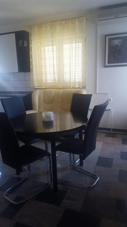 Apartment 洛帕 外观 照片